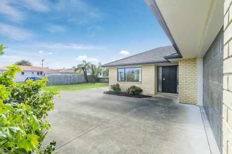 Photo of property in 151a Old Wairoa Road, Papakura, 2110
