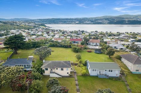 Photo of property in 13 Taupiri Crescent, Titahi Bay, Porirua, 5022
