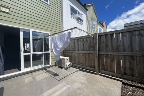 Photo of property in 23/10u Burrows Place, Frankton, Hamilton, 3204