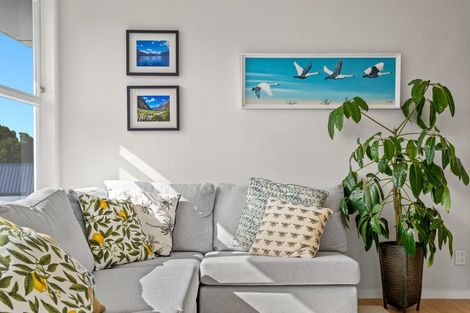 Photo of property in 2/19 Bishopgate Street, Birkdale, Auckland, 0626