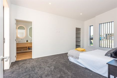 Photo of property in 37 Hotere Street, Rangiora, 7400