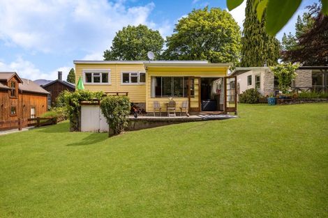 Photo of property in 74 Buckingham Street, Arrowtown, 9302