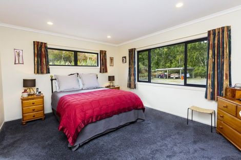 Photo of property in 182 Karapoti Road, Craigs Flat, Upper Hutt, 5372