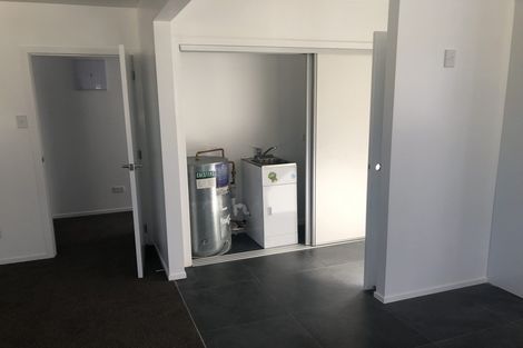 Photo of property in 11 Kotuku Street, Te Atatu Peninsula, Auckland, 0610