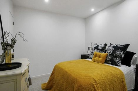 Photo of property in 203/136 Marine Parade, Mount Maunganui, 3116