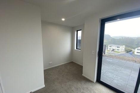 Photo of property in 50 Oakum Road, Whitby, 5024