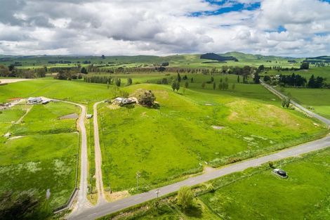 Photo of property in 25 Tod Road, Otane, 4277