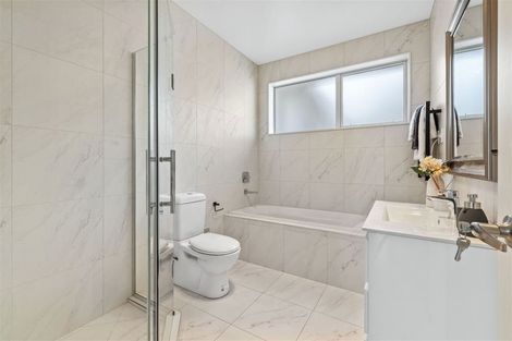 Photo of property in 18 Raymond Grace Avenue, Huapai, Kumeu, 0810
