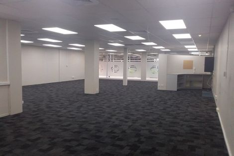 Photo of property in 2/98 Great South Road, Manurewa, Auckland, 2102