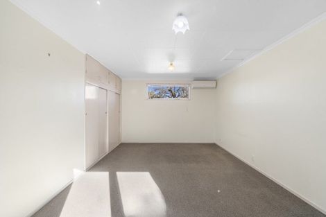 Photo of property in 42 Fovant Street, Russley, Christchurch, 8042