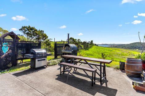 Photo of property in 27 Waterview Crescent, Kaiwaka, 0573