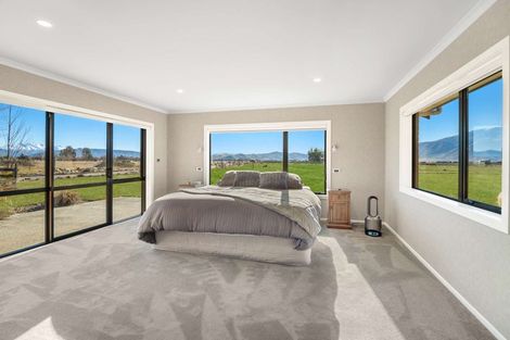 Photo of property in 10 Hardacre Place, Omarama, 9412