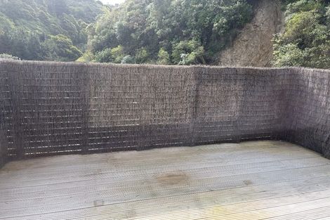 Photo of property in 57 Rua Kai Way, Brooklyn, Wellington, 6021