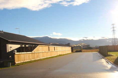 Photo of property in 14 Herries Lane, Lake Hayes, Queenstown, 9304