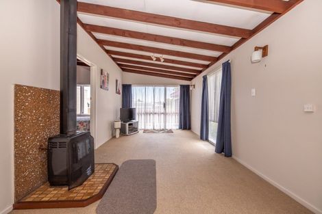 Photo of property in 1/83 Romilly Street, Westport, 7825