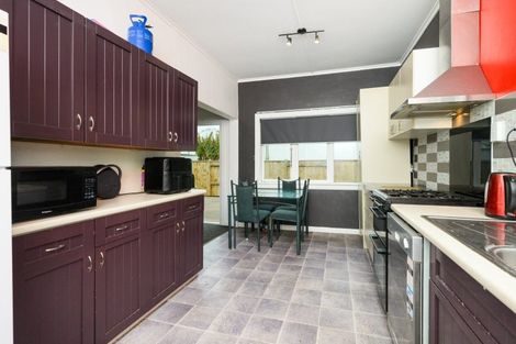 Photo of property in 30 Ngaire Street, Longburn, Palmerston North, 4412