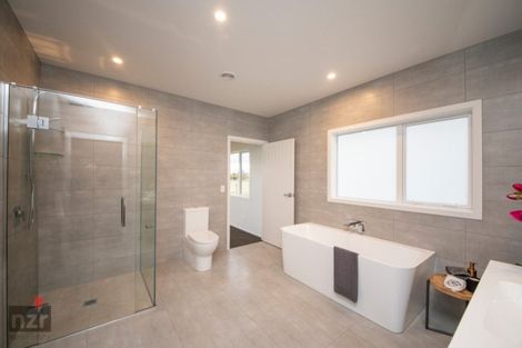 Photo of property in 112 Reid Line West, Feilding, 4777