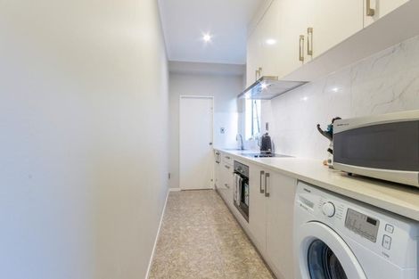 Photo of property in 2 Ballyholey Drive, Flat Bush, Auckland, 2019