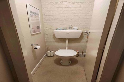 Photo of property in 45 Queen Street, Mount Victoria, Wellington, 6011