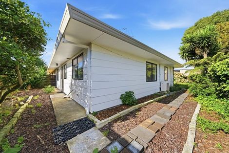 Photo of property in 69b Hamilton Drive, Waiuku, 2123
