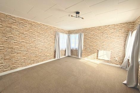 Photo of property in 7a Karaka Street, Castlecliff, Whanganui, 4501