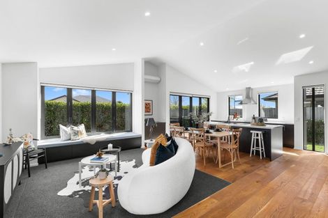 Photo of property in 35 Bradwell Crescent, Halswell, Christchurch, 8025