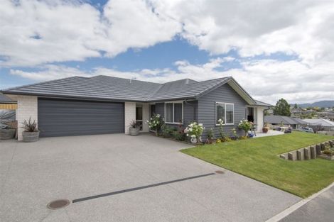 Photo of property in 7 Lomay Place, Te Puke, 3119