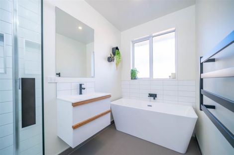 Photo of property in 15 Full Moon Lane, Rolleston, 7614