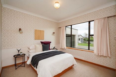 Photo of property in 25 Albert Street, Winton, 9720