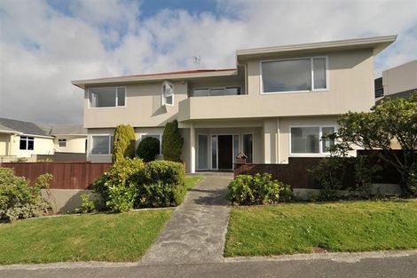 Photo of property in 8 Treasure Grove, Hataitai, Wellington, 6021