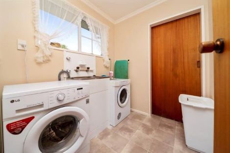 Photo of property in 9 Murdoch Street, Hawera, 4610