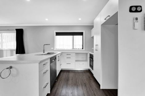 Photo of property in 48b Celia Street, Stratford, 4332