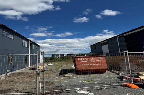 Photo of property in 33 John Gray Street, Papakura, 2110