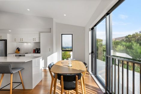 Photo of property in 3 Stockden Place, Karori, Wellington, 6012