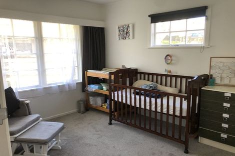 Photo of property in 54 Mark Avenue, Paparangi, Wellington, 6037