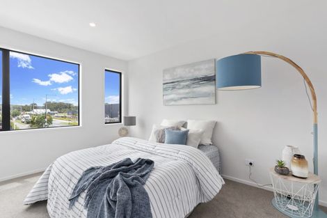 Photo of property in 1 Huljich Way, Hobsonville, Auckland, 0616