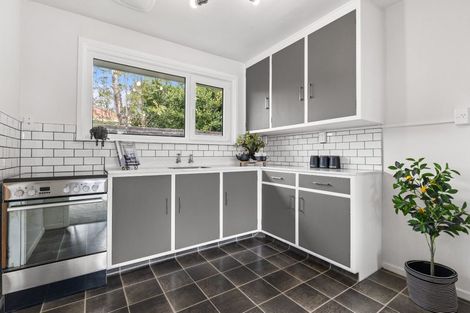 Photo of property in 2/77 Denise Crescent, Hornby, Christchurch, 8042