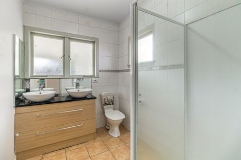 Photo of property in 21 Routley Drive, Glen Eden, Auckland, 0602