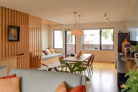 Photo of property in 76 Brougham Street, Mount Victoria, Wellington, 6011