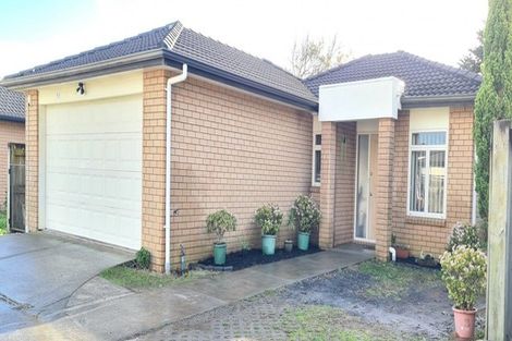 Photo of property in 11 Mcburney Place, Mangere East, Auckland, 2024