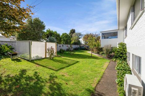 Photo of property in 93c Clemow Road, Fitzroy, New Plymouth, 4312