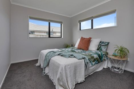 Photo of property in 13 Olney Court, One Tree Point, 0118
