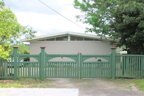 Photo of property in 21 Nicolas Avenue, Glen Eden, Auckland, 0602