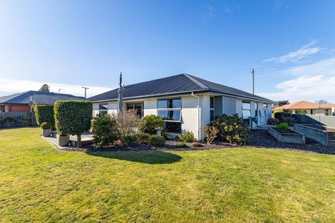 Photo of property in 24 Tancred Street, Geraldine, 7930