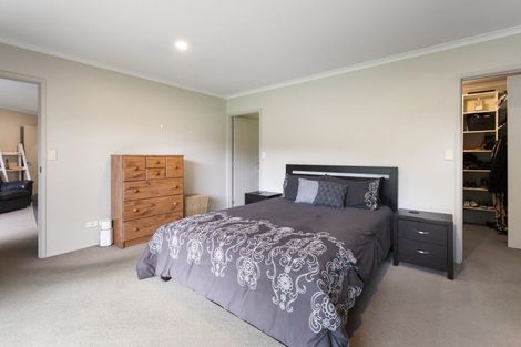 Photo of property in 39 County Heights Drive, Aokautere, Palmerston North, 4471