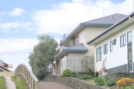 Photo of property in 1/271 Oceanbeach Road, Mount Maunganui, 3116