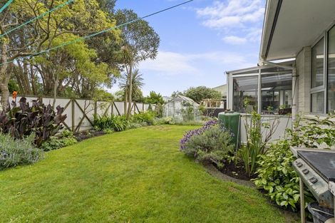 Photo of property in 89b Ngaio Road, Waikanae, 5036