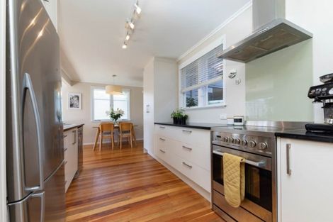 Photo of property in 18a Gilliam Street, New Lynn, Auckland, 0600