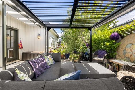 Photo of property in 8 Celia Street, Redcliffs, Christchurch, 8081