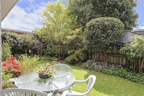 Photo of property in 138 Welcome Bay Road, Welcome Bay, Tauranga, 3112